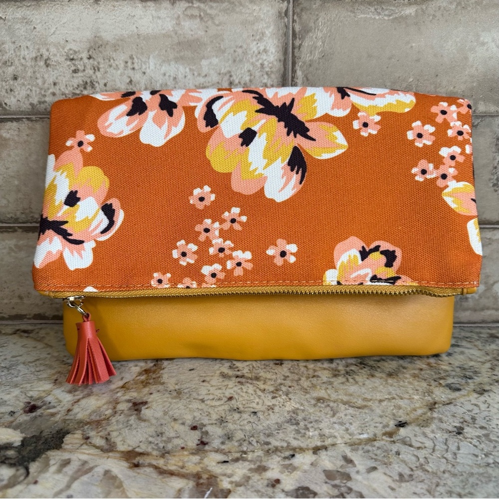 Reversible Floral Clutch